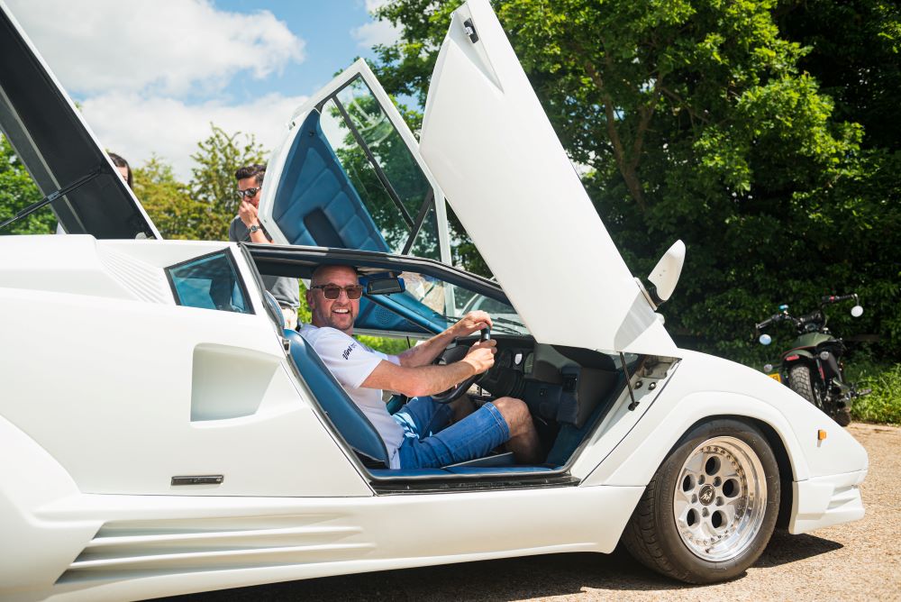 Lamborghini Countach Simon Bennett - CEO of Vint-tro