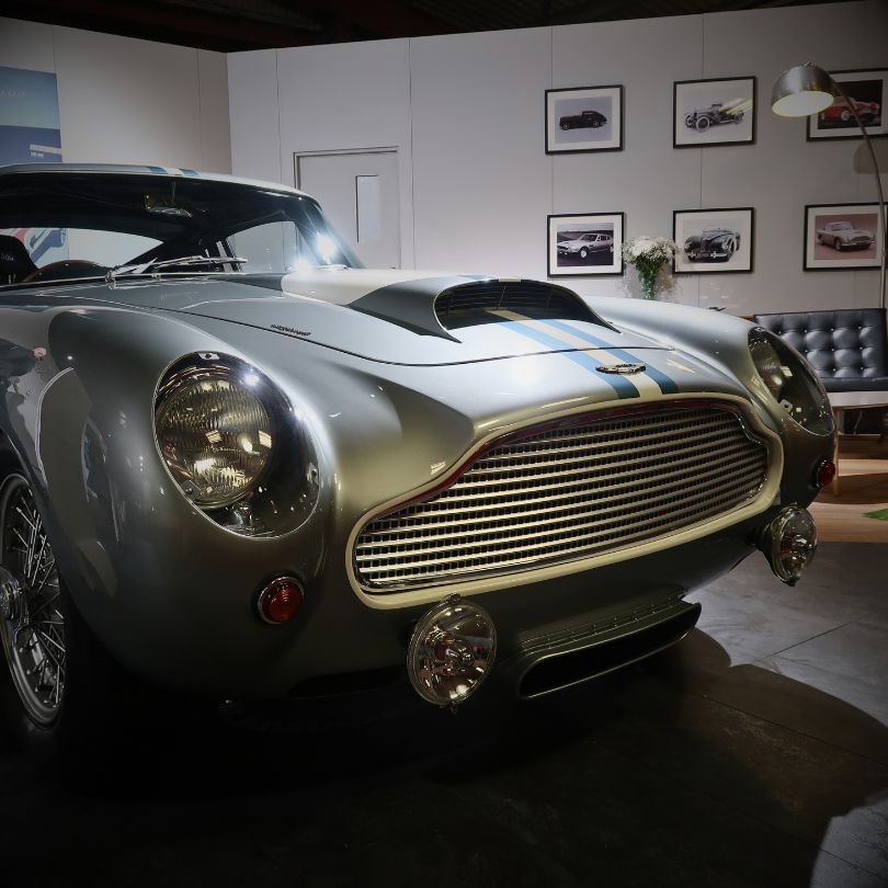 Aston Martin DB6 - Car Storage 